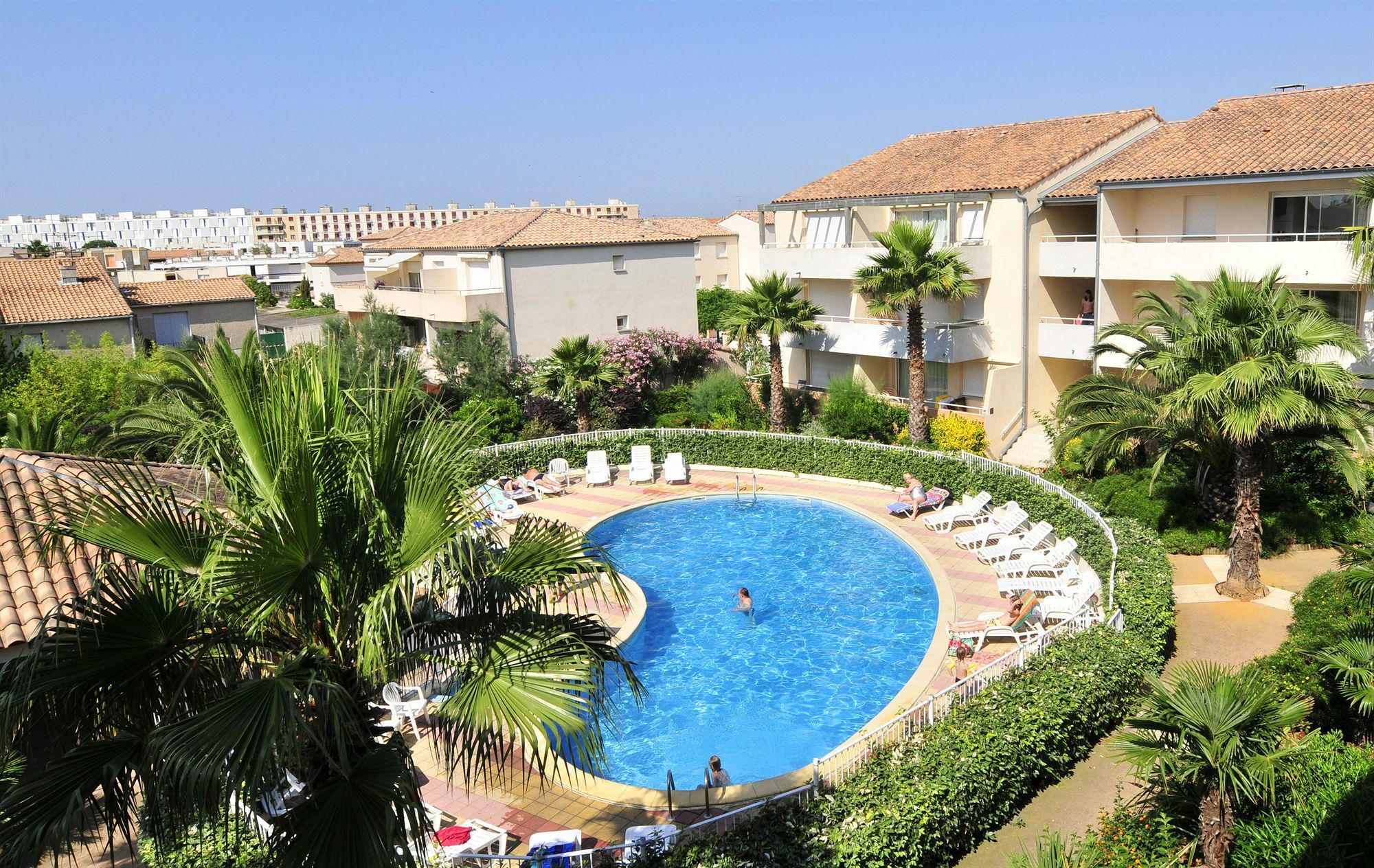 Residence Residhotel Mayflower Le Grau-du-Roi Exterior photo